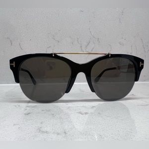 Tom Ford Adrienne TF517